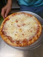 Best Cheese Pizza in Daytona Beach, FL
